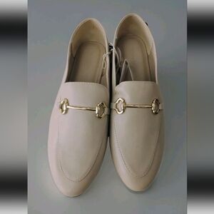 Primark Cream Loafers with Gold Detail Size 10